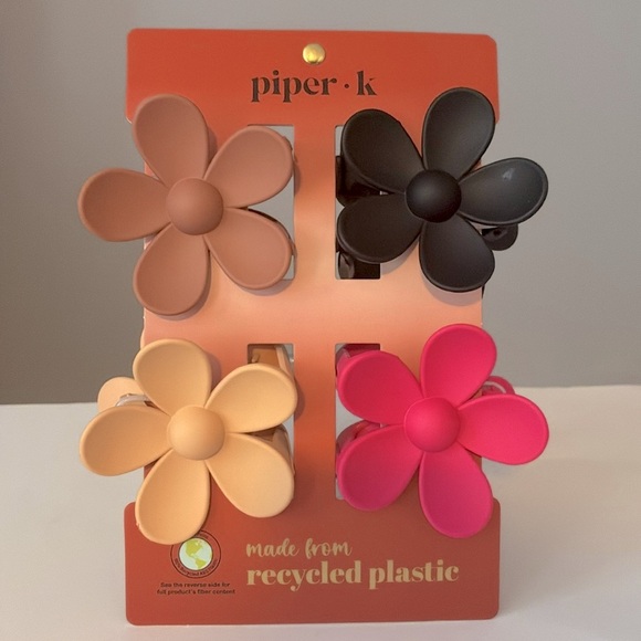 Piper K Floral Hair Clips - Picture 2 of 3